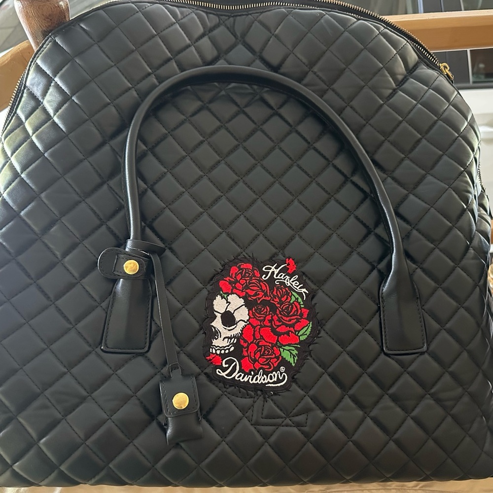Harley-Davidson Black Quilted Travel Bag with Skull Embroidery